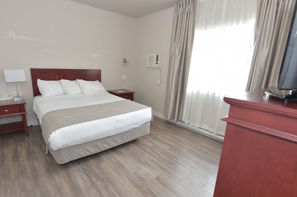 Les Pavillons Du Petit Manoir Du Casino 호텔 라말베 외부 사진